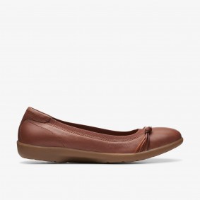 Clarks Outlet Meadow Rae Tan Leather Tan Leather 261743663050